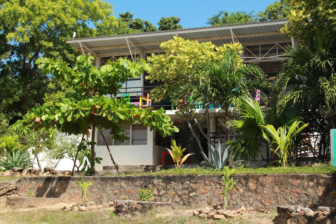 Hotel Brio El Gigante Exterior photo